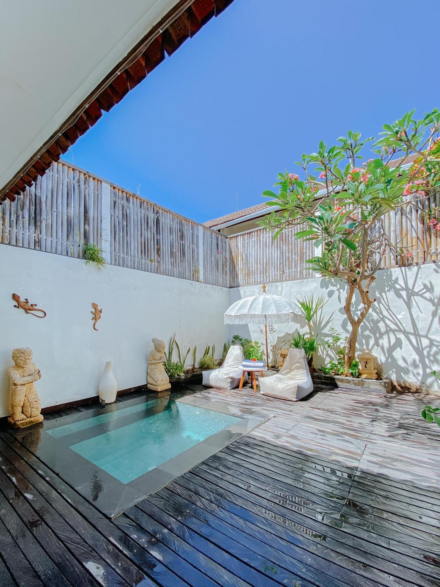 The Beach House Resort Gili Trawangan Exterior foto